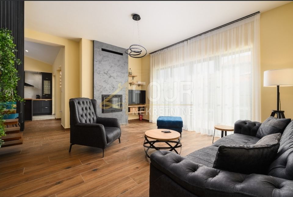 Kuća u Žminju, 186m², 3 sobe