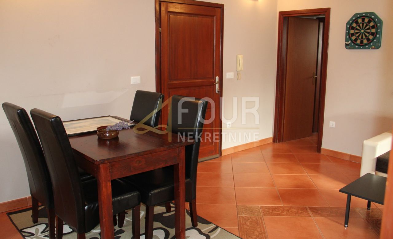 Stan u Rovinju, 58.2m², 2 sobe, slika 2