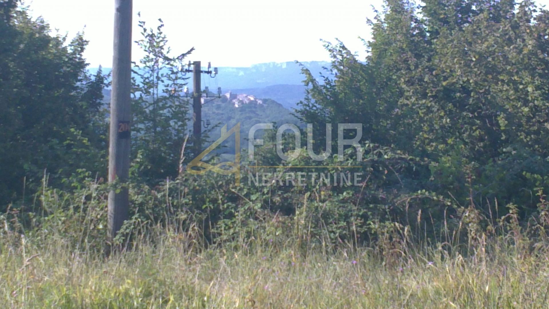 Terreno u Buzetu, 17635m², slika 3