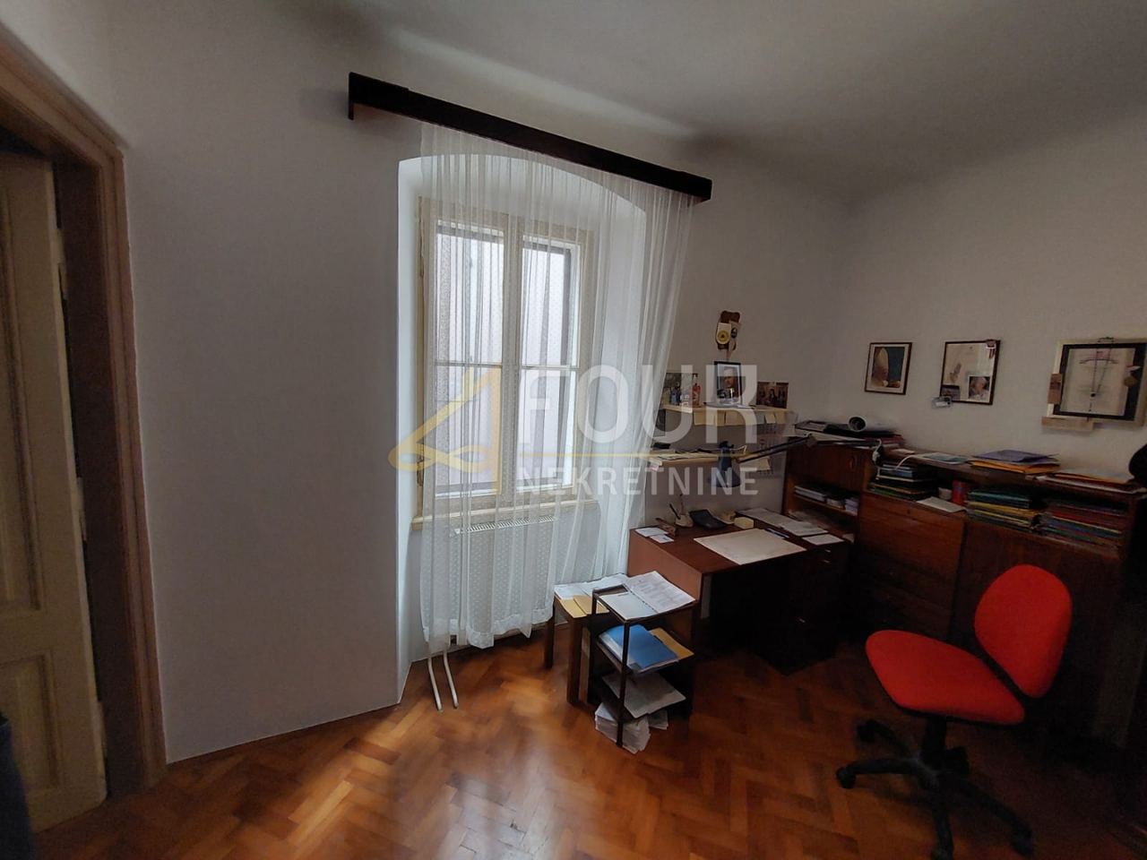 Casa u Mali Lošinju, 240m², 6 soba, slika 2