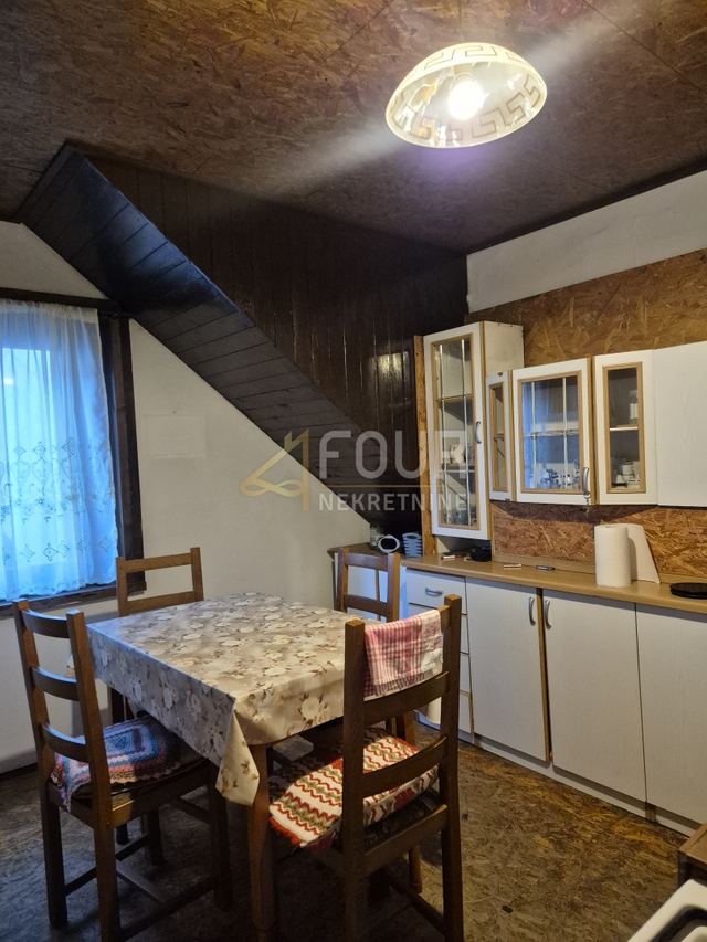 Casa u Čabaru, 132m², 4 sobe