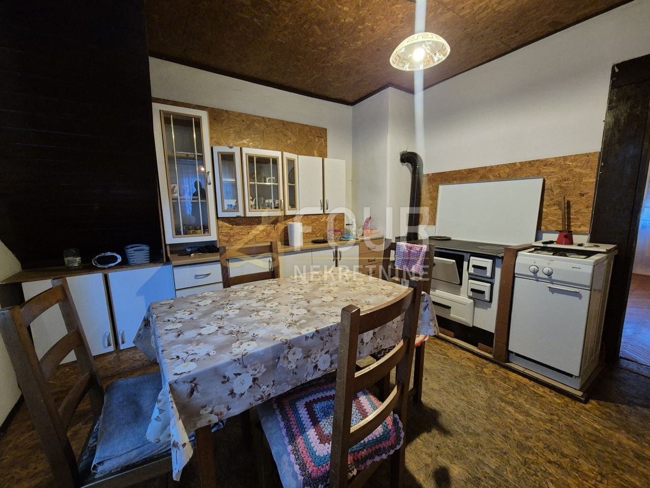 Kuća u Čabaru, 132m², 4 sobe, slika 2