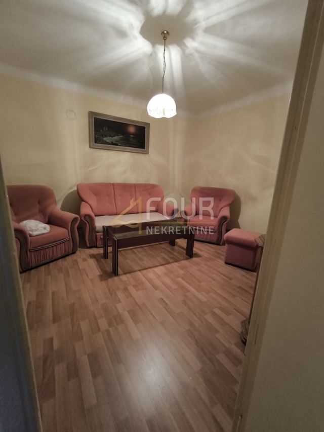 Kuća u Kraljevici, 110m², 2 sobe