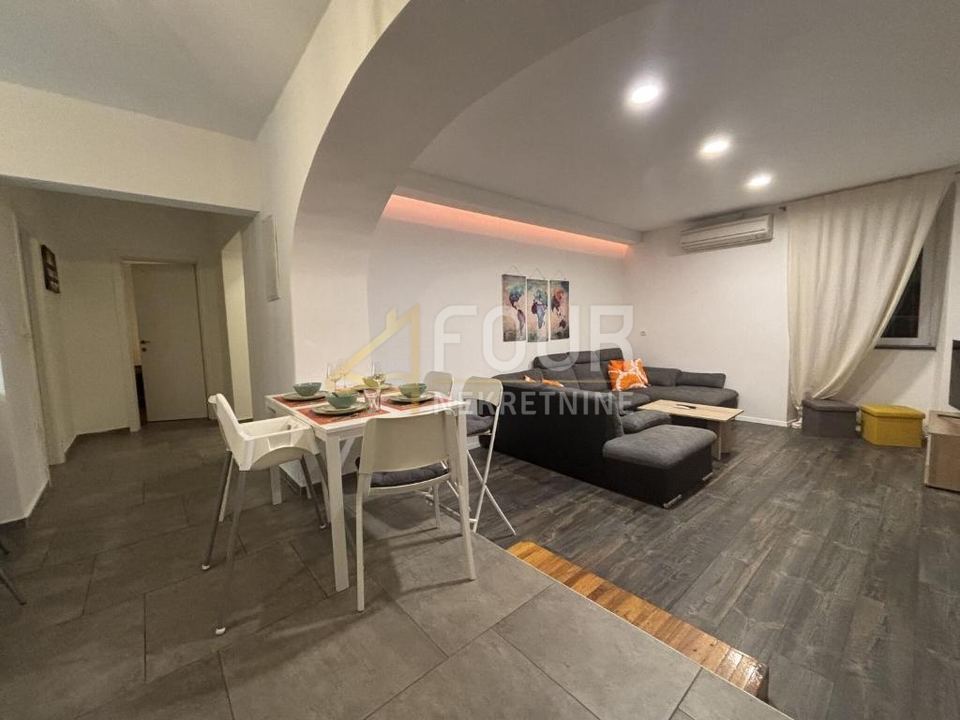 Stan u Opatiji, 100m², 2 sobe