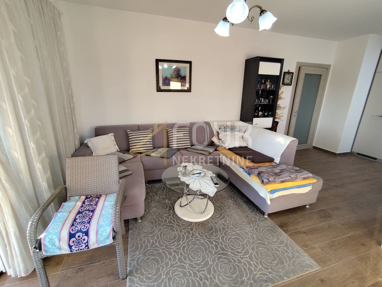 Stan u Viškovu, 76.14m², 2 sobe, slika 4