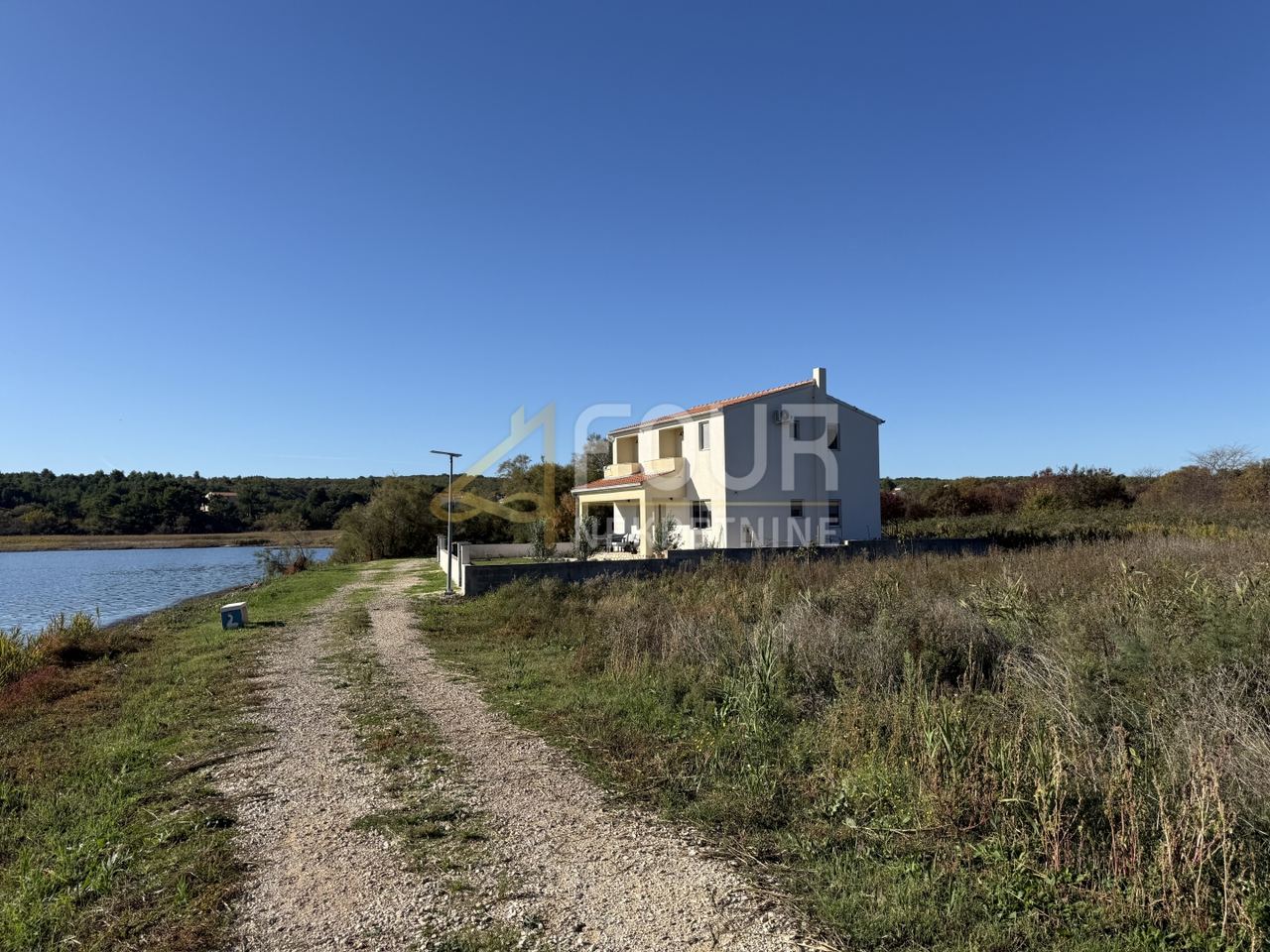House u Posedarju, 190m², 4 sobe
