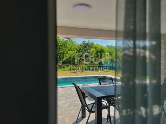 Casa u Labinu, 130m², 3 sobe, slika 5