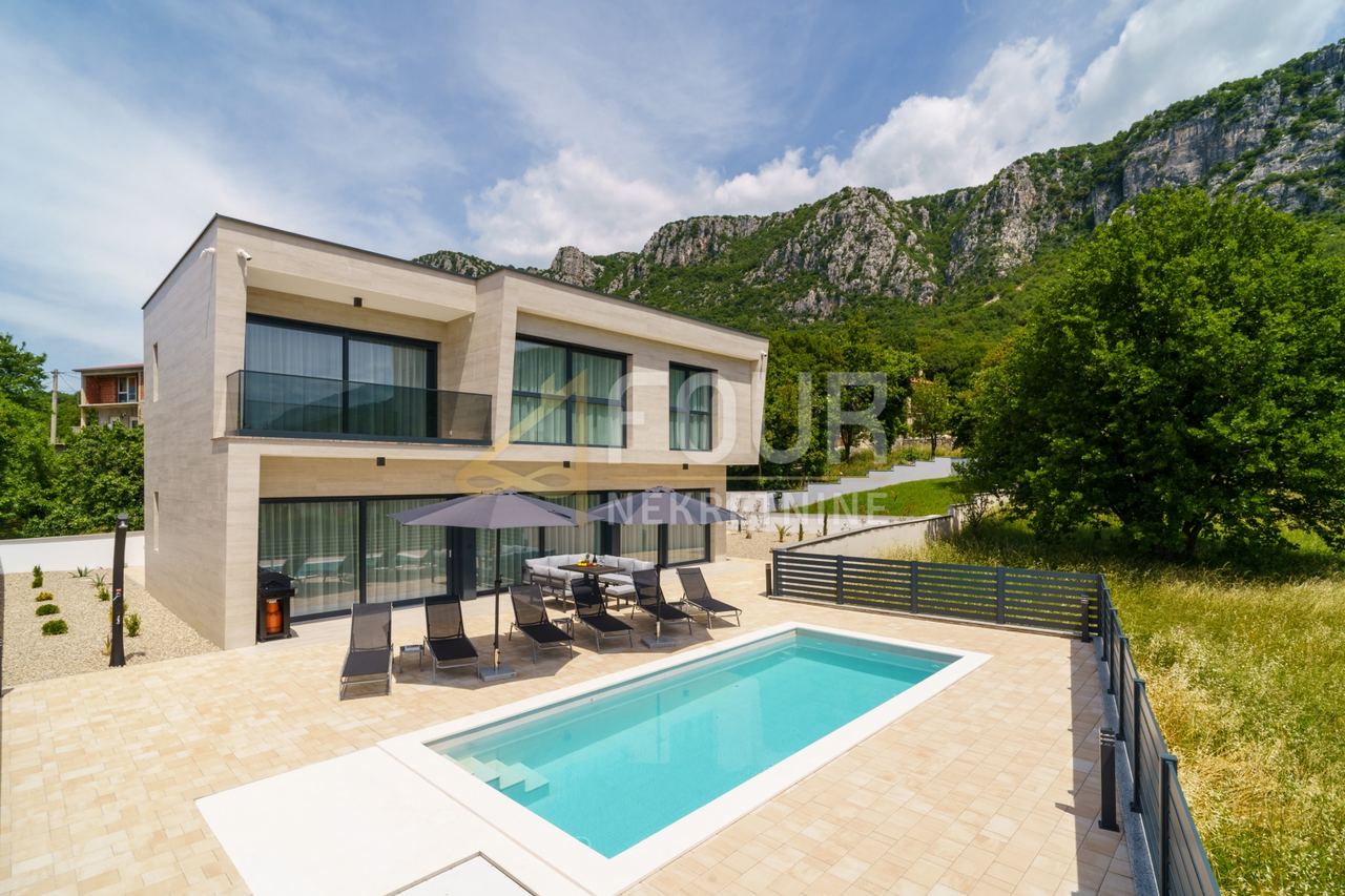 Haus u Vinodolskoj općini, 103m², 3 sobe