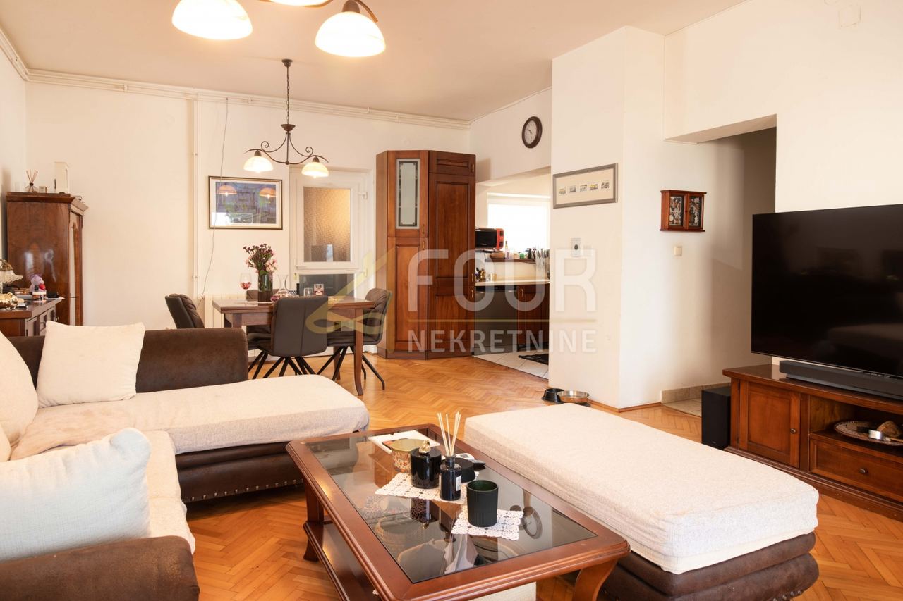 Haus u Crikvenici, 602m², 8 soba, slika 3