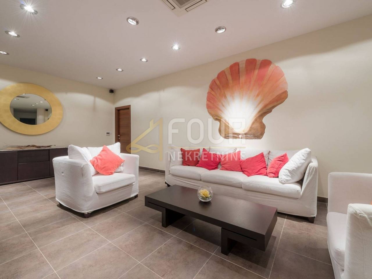 Kuća u Korčuli, 520m², 6 soba, slika 5