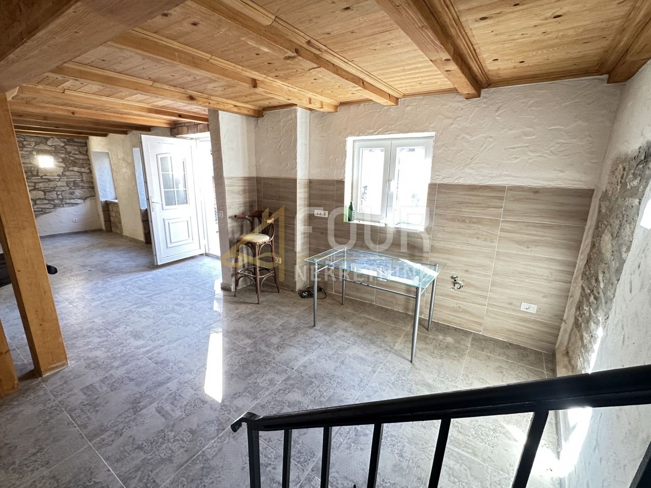 House u Puli, 251m², 4 sobe, slika 4