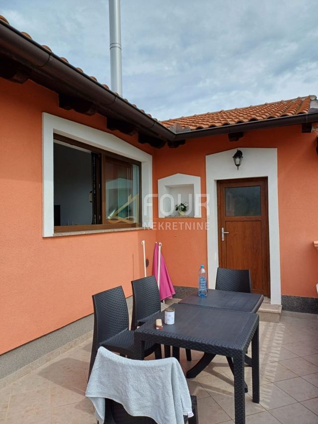 House u Matuljiu, 218m², slika 4