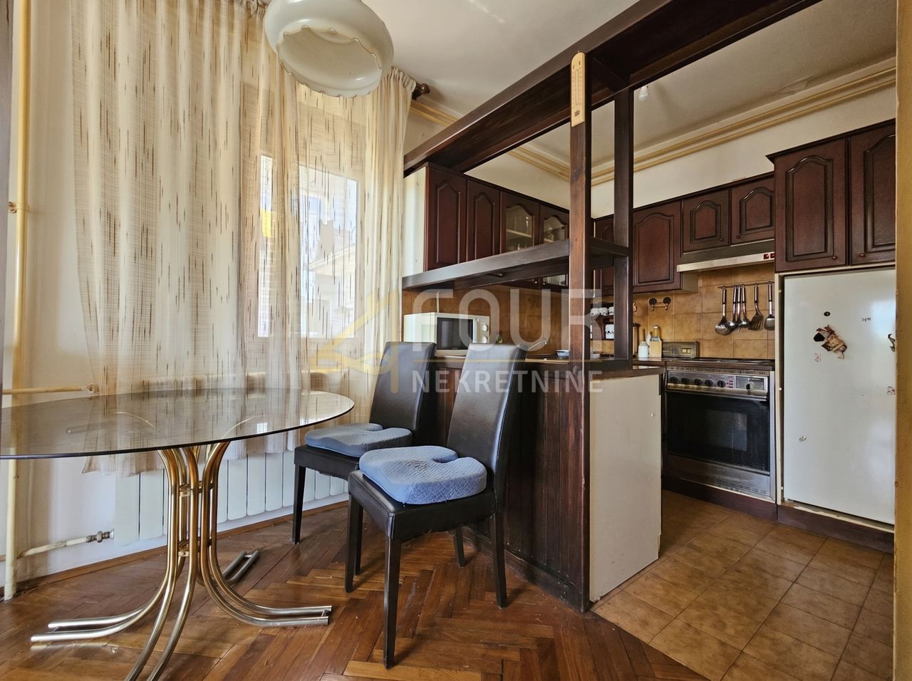 House u Lovranu, 300m², 4 sobe, slika 3