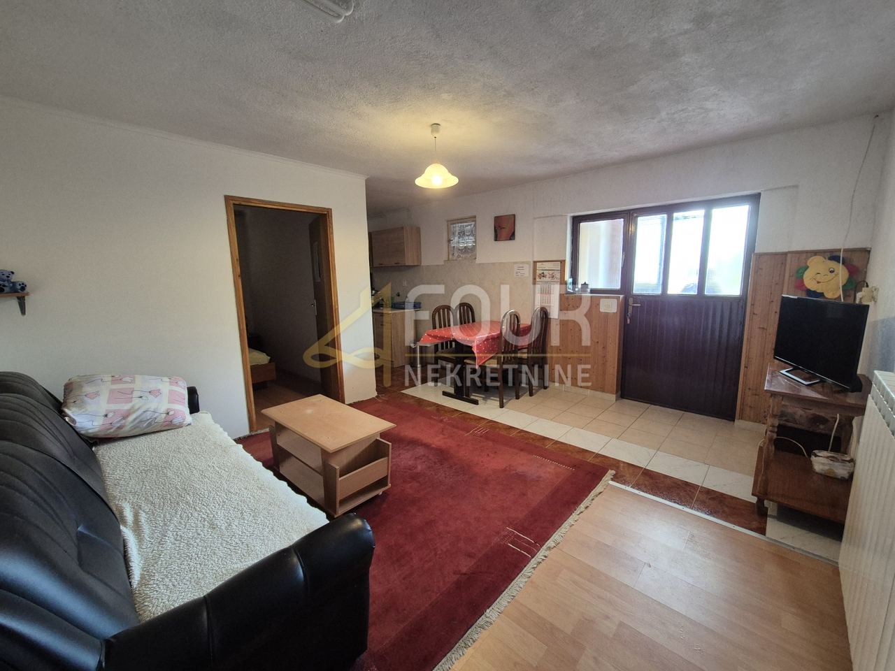 Haus u Buzetu, 250m², 4 sobe