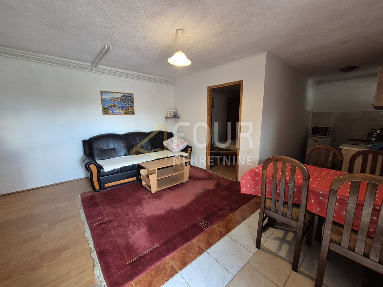 Kuća u Buzetu, 250m², 4 sobe, slika 2