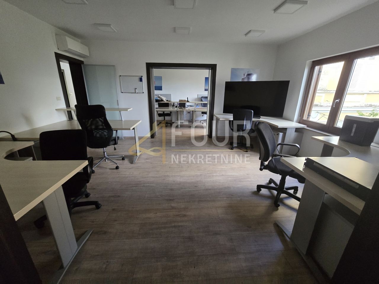 House u Rijeci, 200m², slika 3
