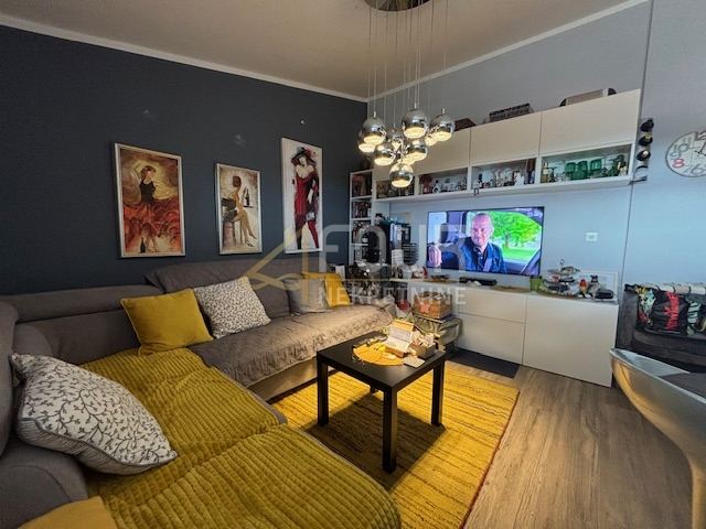 Stan u Novi Vinodolskiu, 66m², 1 soba, slika 2