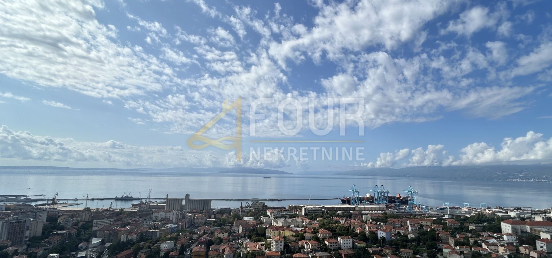 Appartamento u Rijeci, 86.14m², 4 sobe