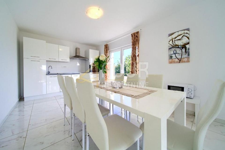 Kuća u Krku, 170m², 4 sobe, slika 4