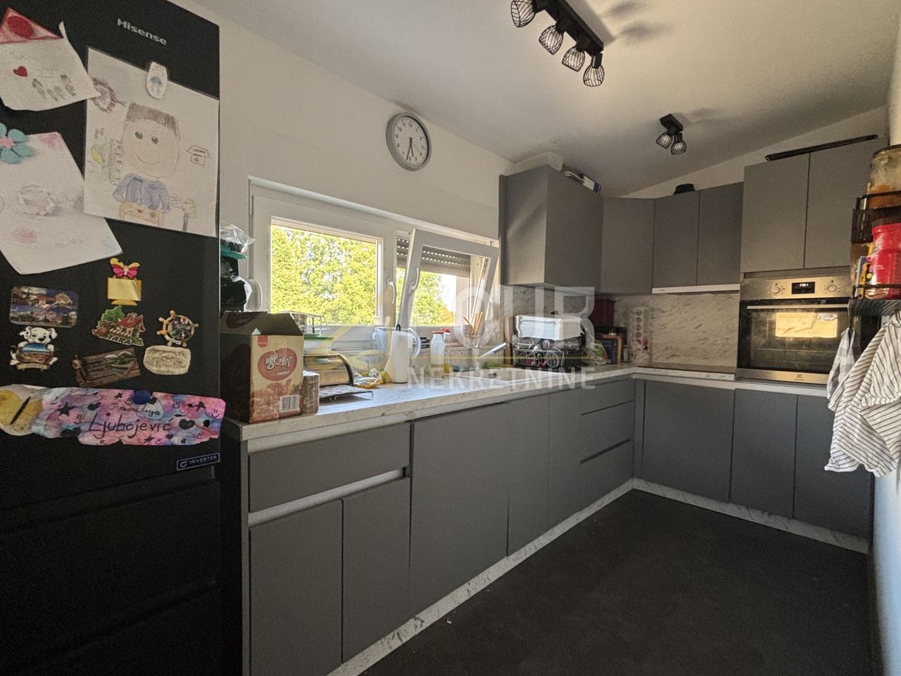 Kuća u Ogulinu, 336m², 8 soba, slika 4