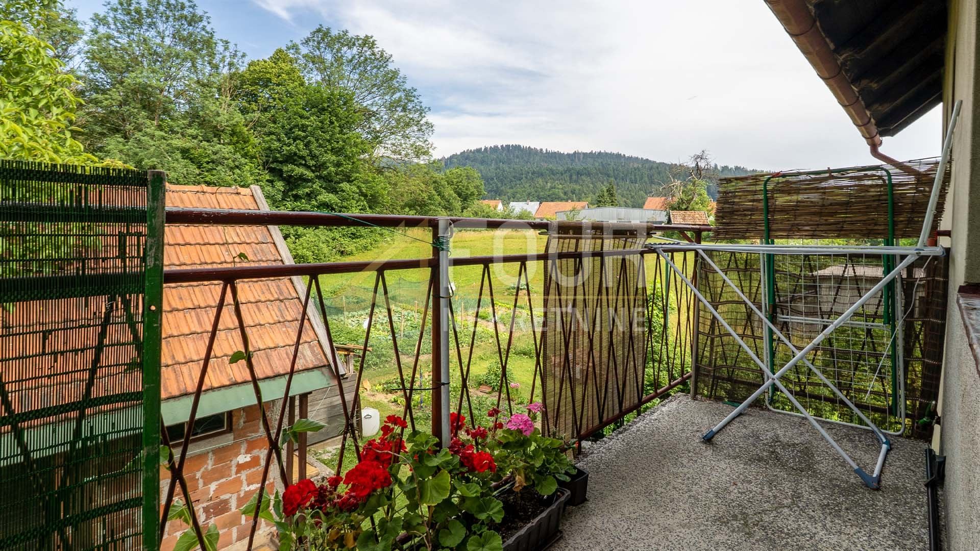 Haus u Ravna Gori, 150m², 3 sobe