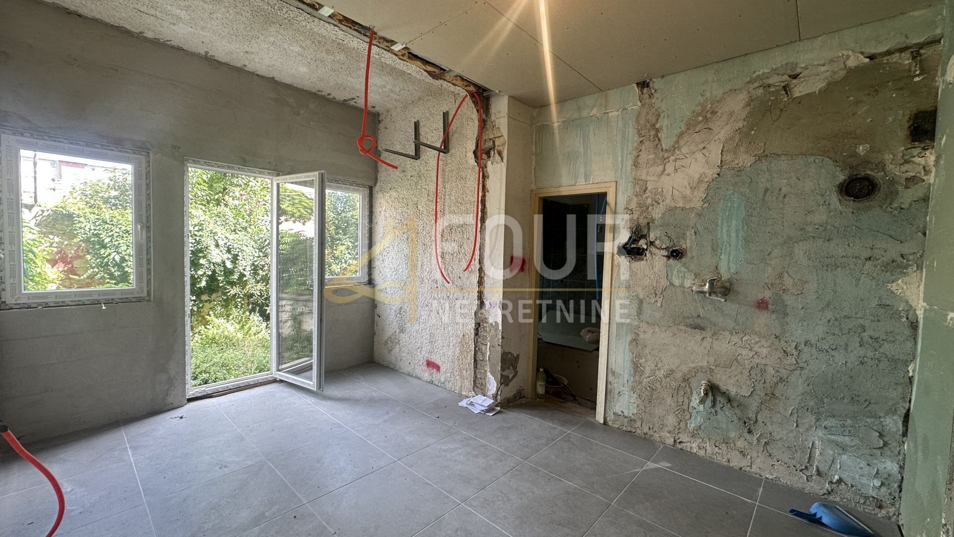 Stan u Puli, 45.36m², 2 sobe