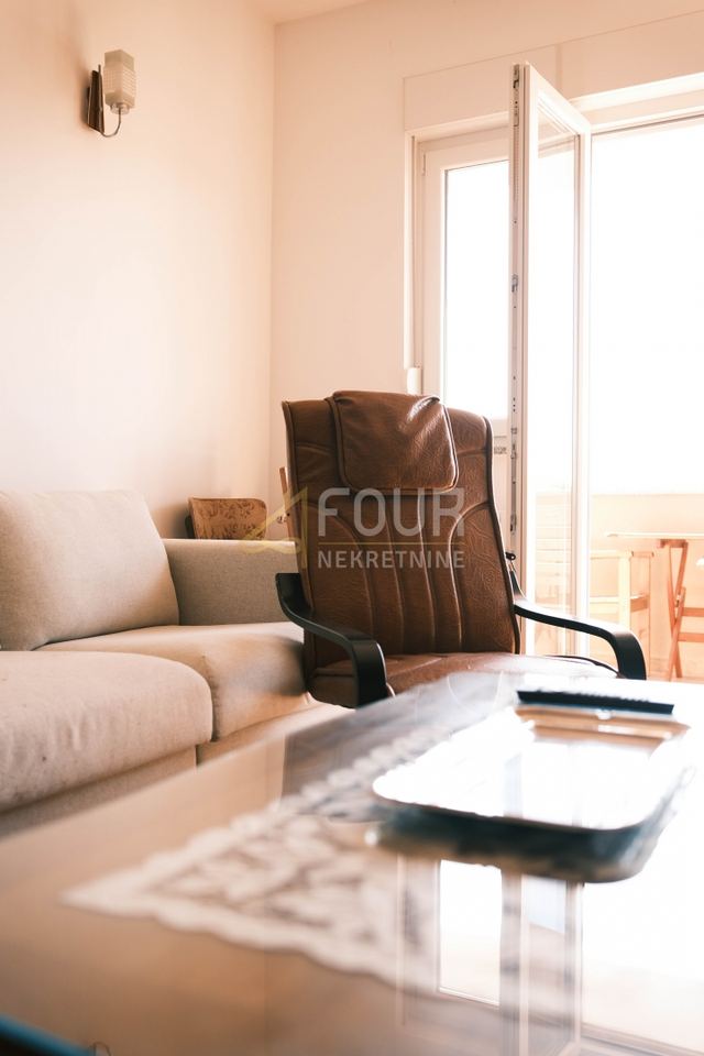 Appartamento u Pola (Pula)u, 212m², 3 sobe, slika 5
