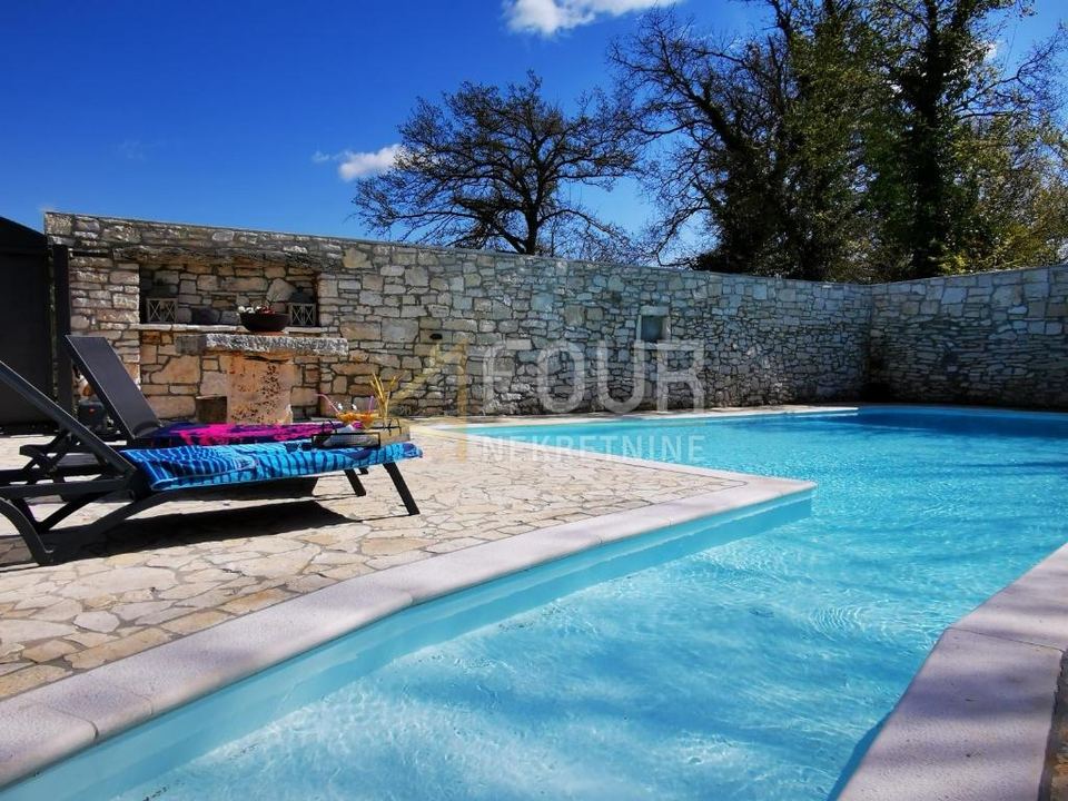 House u Tinjanu, 295m², 4 sobe, slika 5