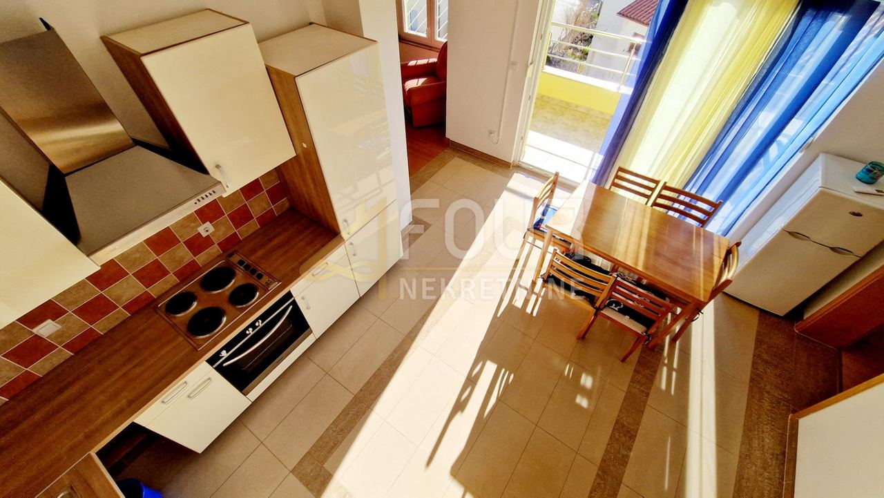 Wohnung u Ližnjanu, 92.53m², 2 sobe, slika 4