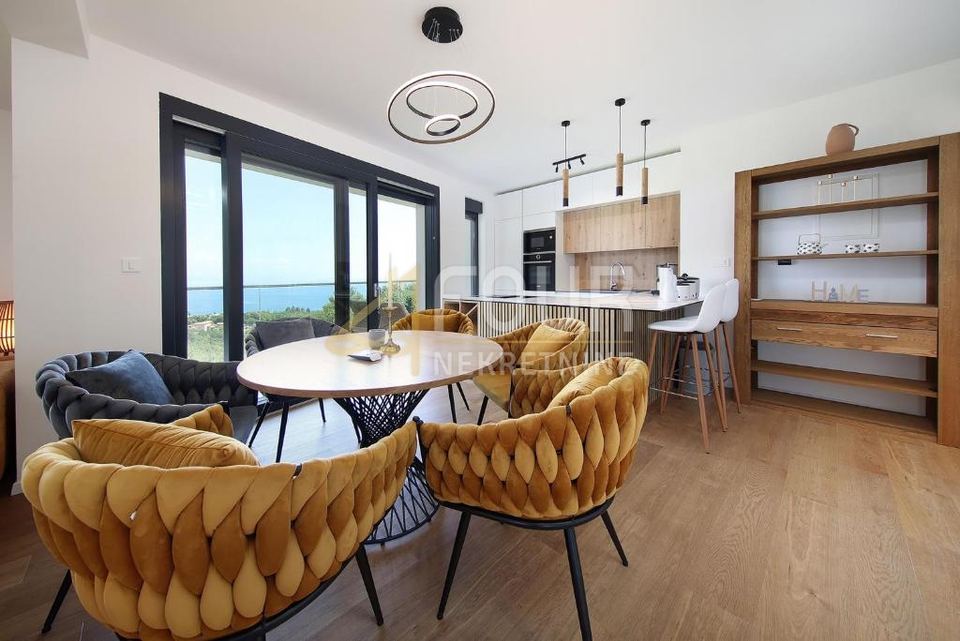 Apartment u Opatiji, 108.51m², 2 sobe
