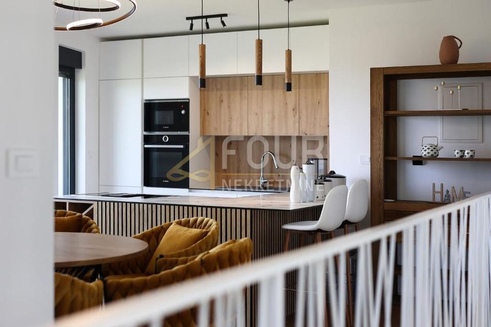Wohnung u Opatiji, 108.51m², 2 sobe, slika 5