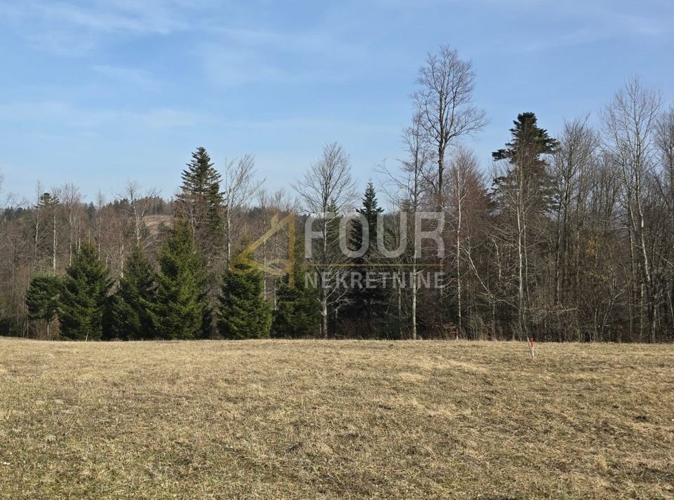 Zemljište u Fužinama, 711m²