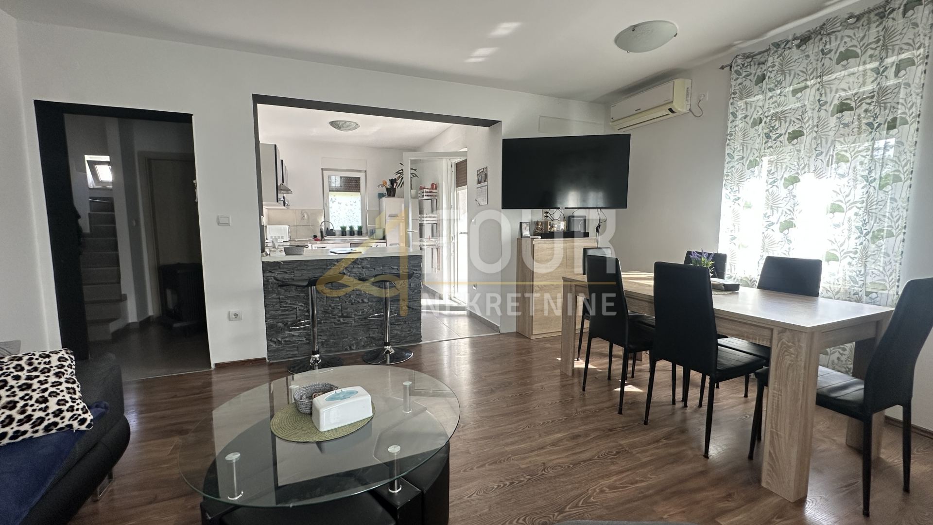 Stan u Viškovu, 141.89m², 3 sobe, slika 3