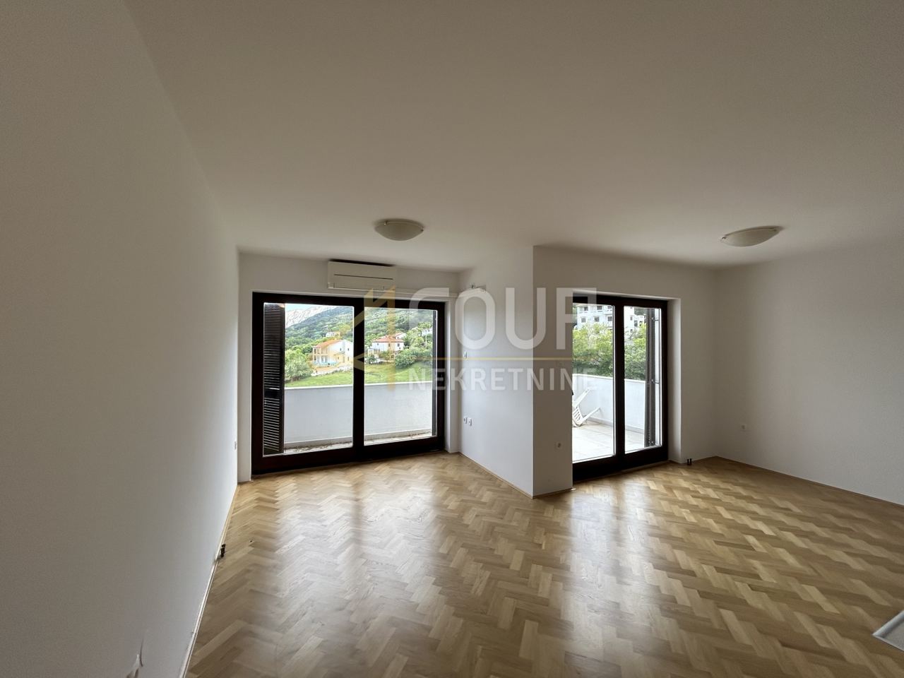 Appartamento u Baškoj, 64.81m², 2 sobe