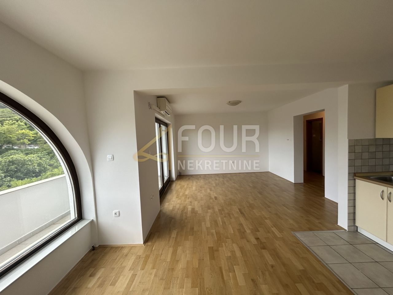 Apartment u Baškoj, 72.74m², 2 sobe, slika 3