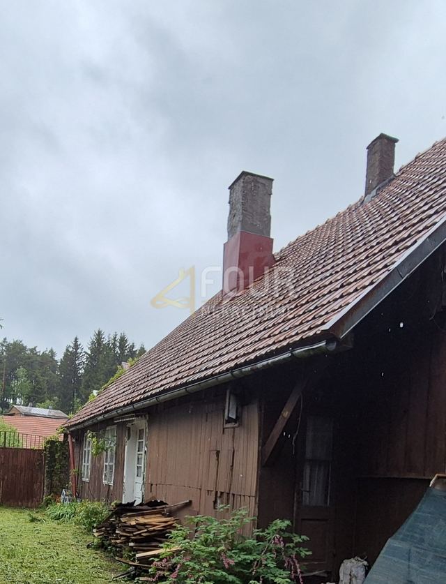 Haus u Mrkopalju, 253m², 1 soba, slika 5