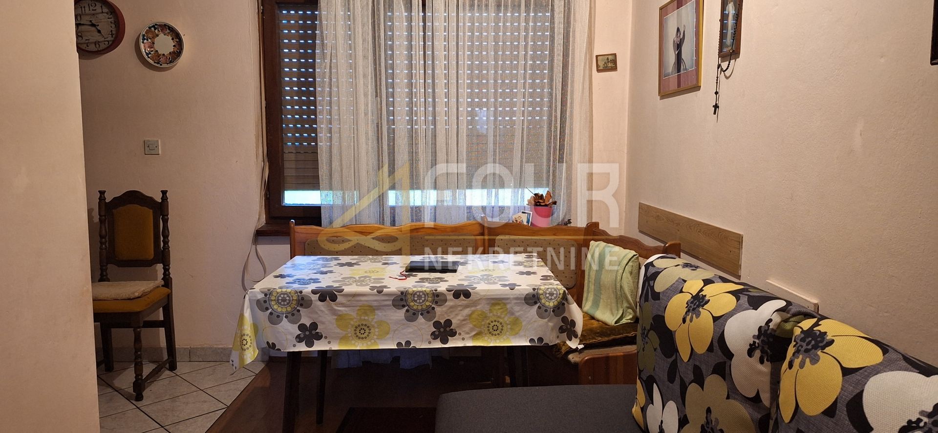 Kuća u Rijeci, 220m², 2 sobe, slika 4