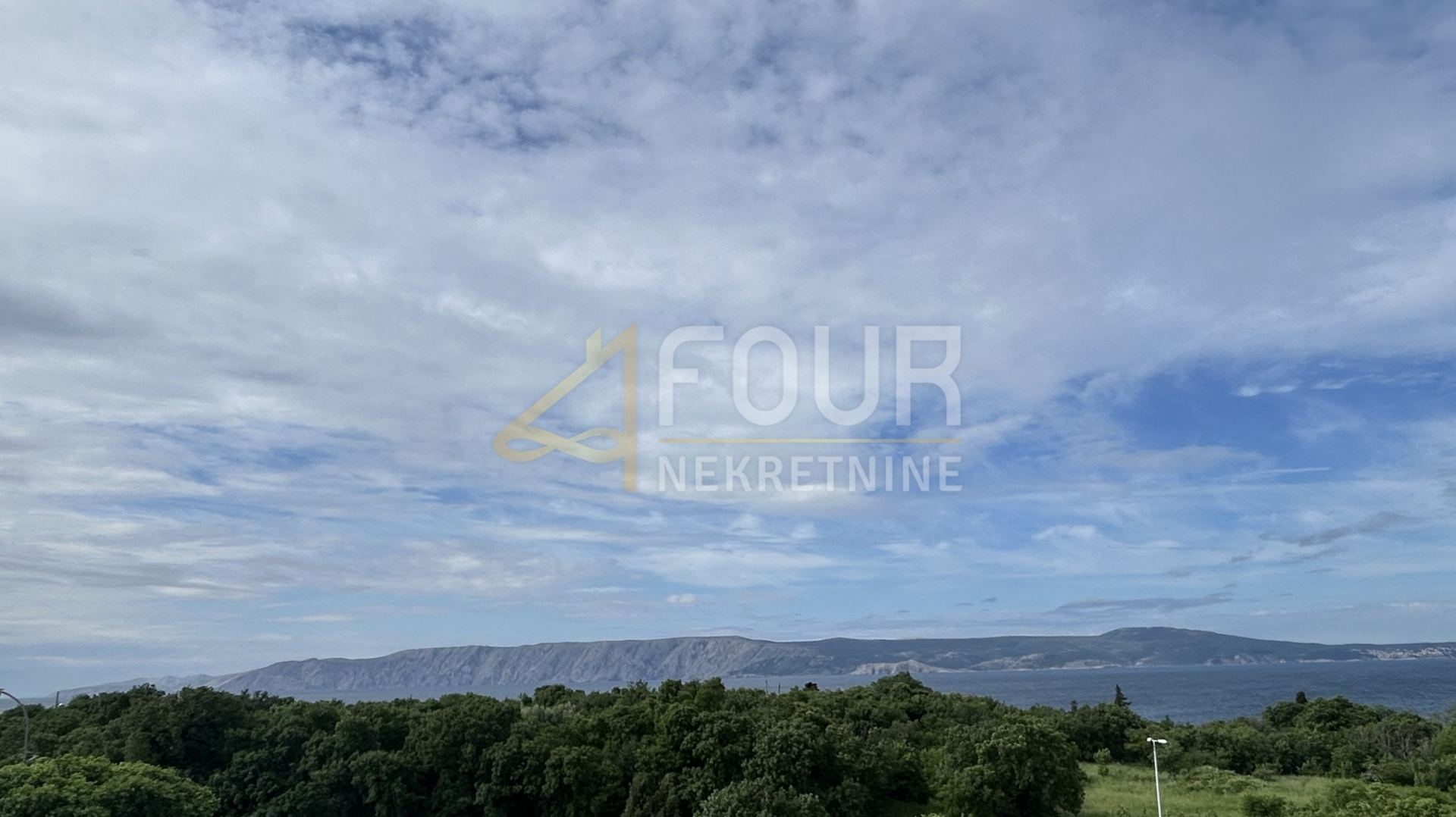 Apartment u Novi Vinodolskiu, 158.54m², 4 sobe