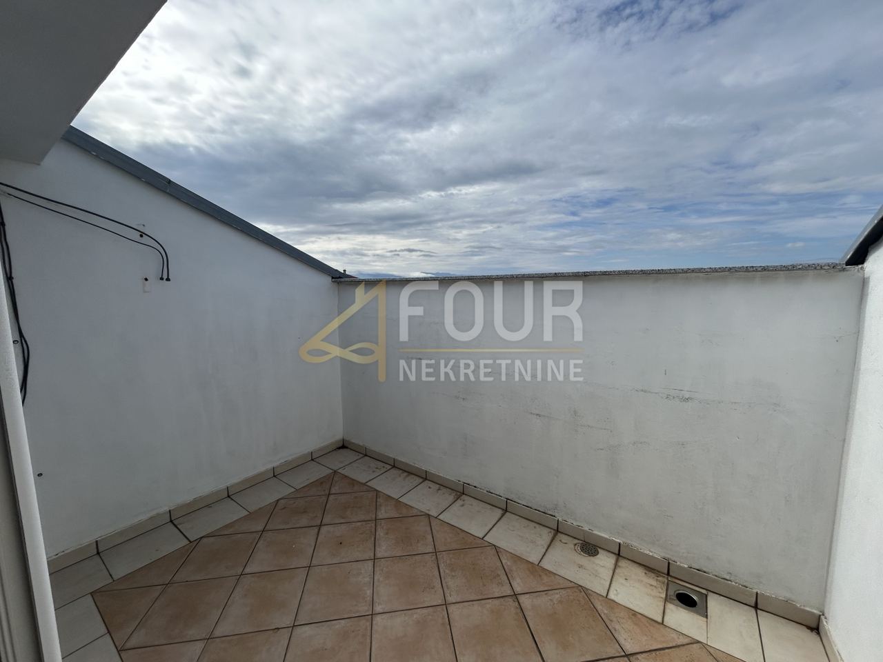 Apartment u Novi Vinodolskiu, 158.54m², 4 sobe, slika 2