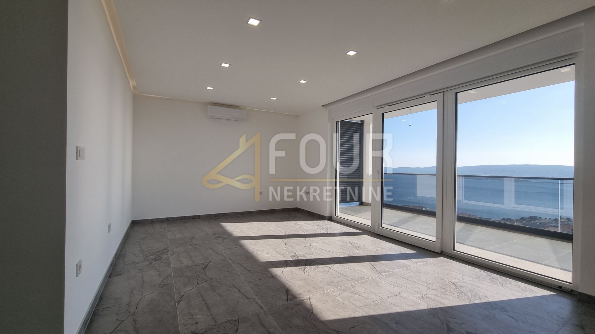 Apartment u Crikvenici, 62.27m², 2 sobe