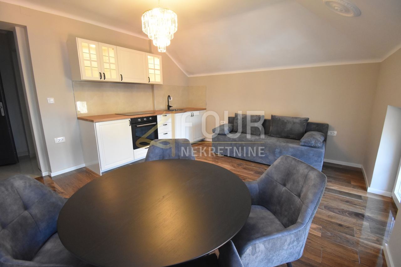 Appartamento u Opatiji, 89.26m², 3 sobe, slika 2