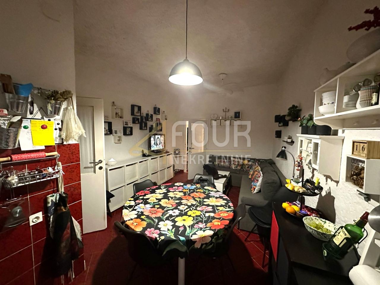 Haus u Rovinju, 100m², slika 3
