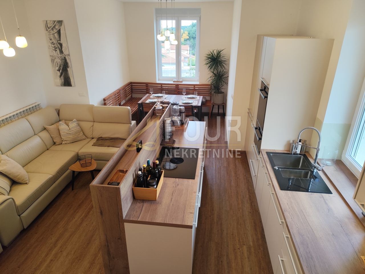 Wohnung u Puli, 130.88m², 3 sobe, slika 2