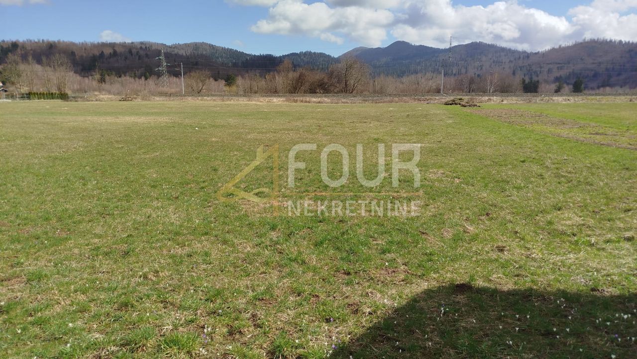 Land u Fužinama, 303m², slika 2