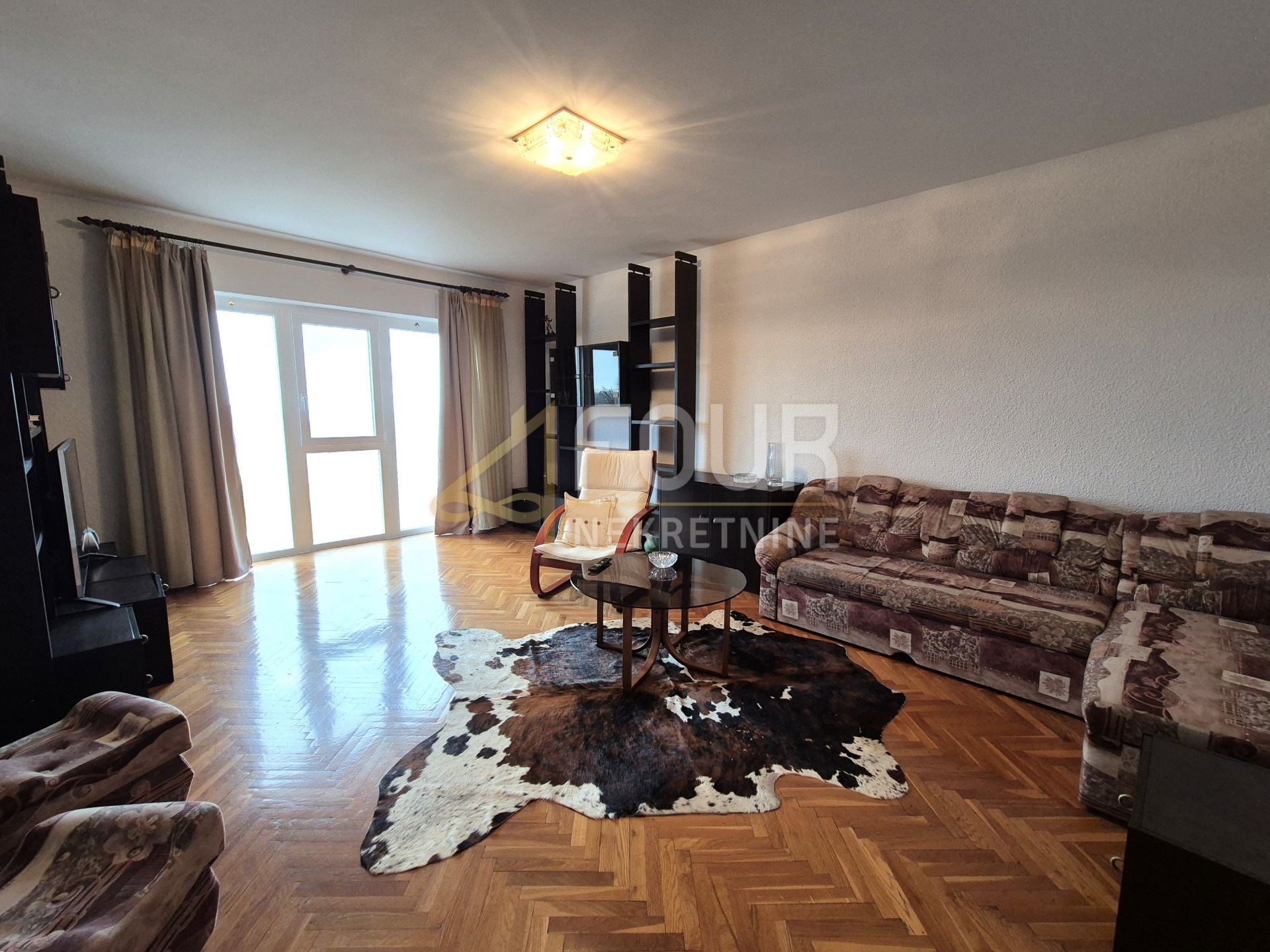 Stan u Rijeci, 72.92m², 1 soba