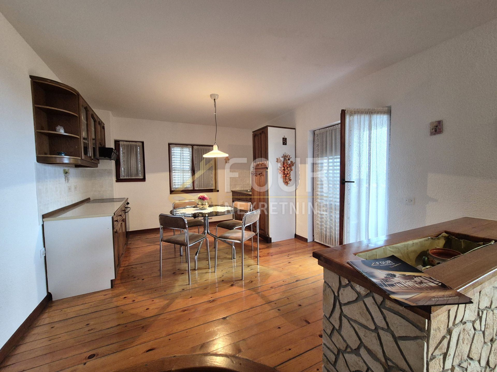 Stan u Rijeci, 72.92m², 1 soba, slika 2