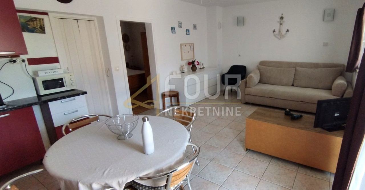 Haus u Lumbardi, 186.79m², 3 sobe, slika 5