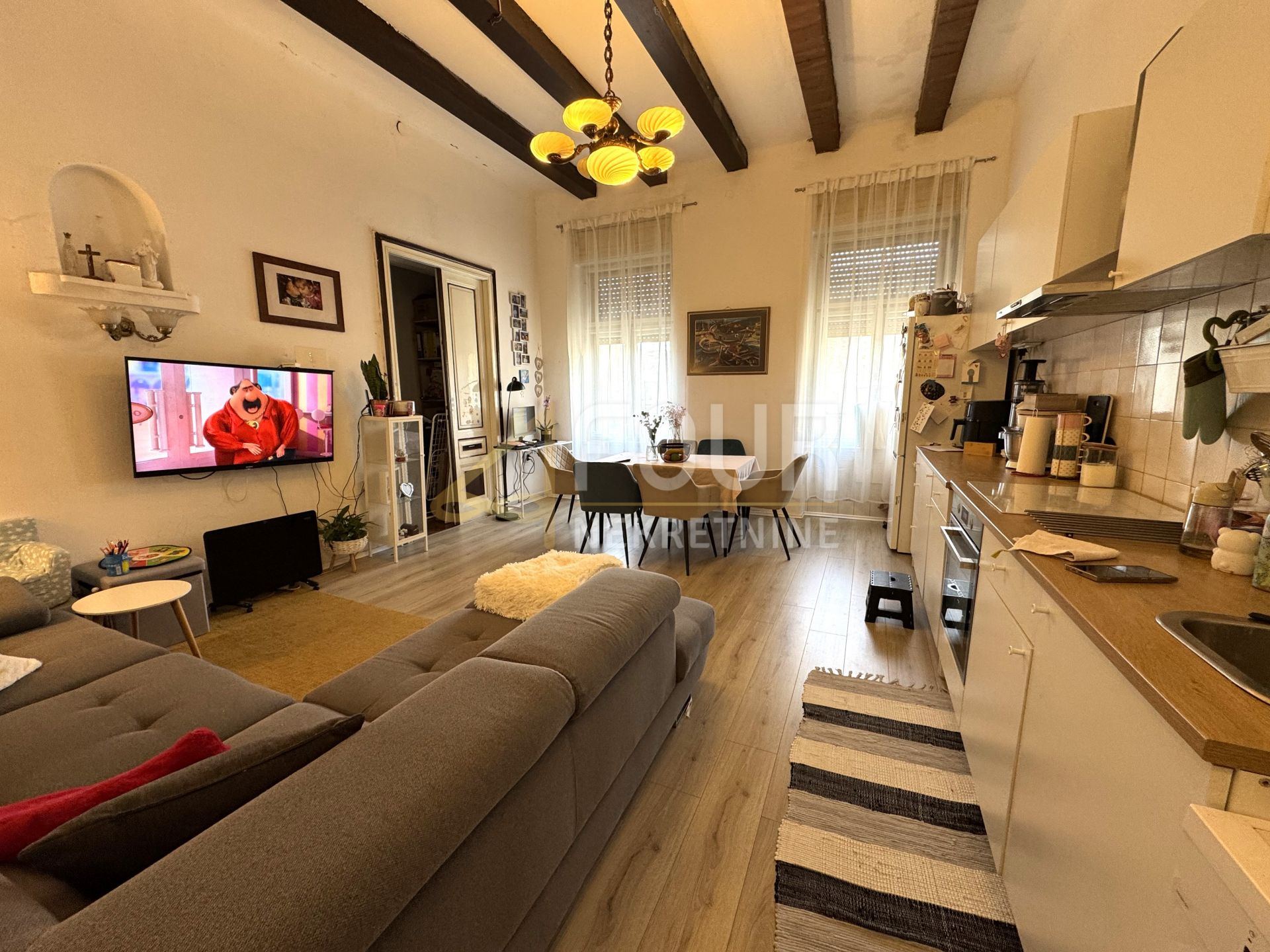 Appartamento u Rijeci, 85.1m², 2 sobe