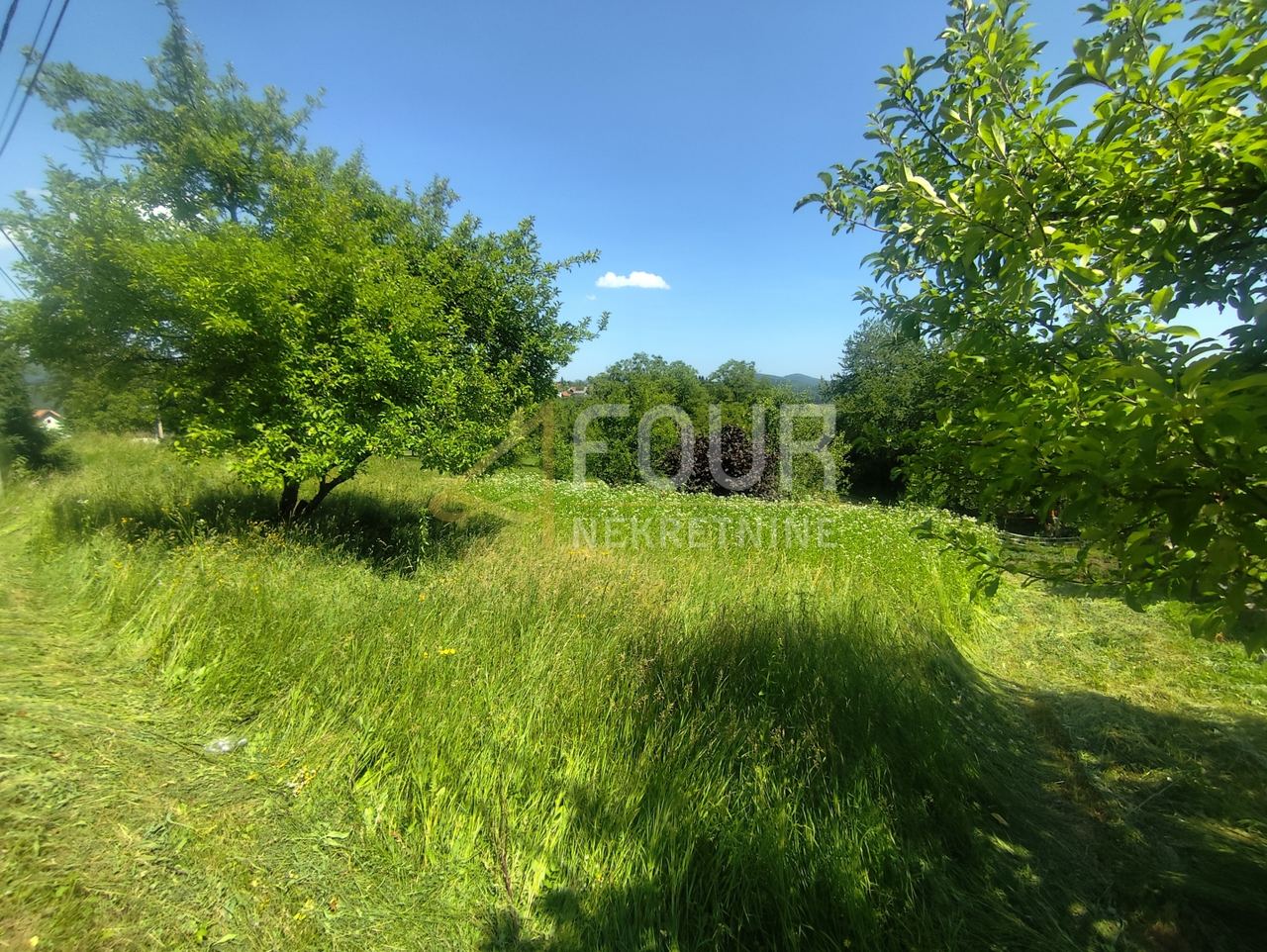 Land u Vrbovsku, 1399m², slika 2