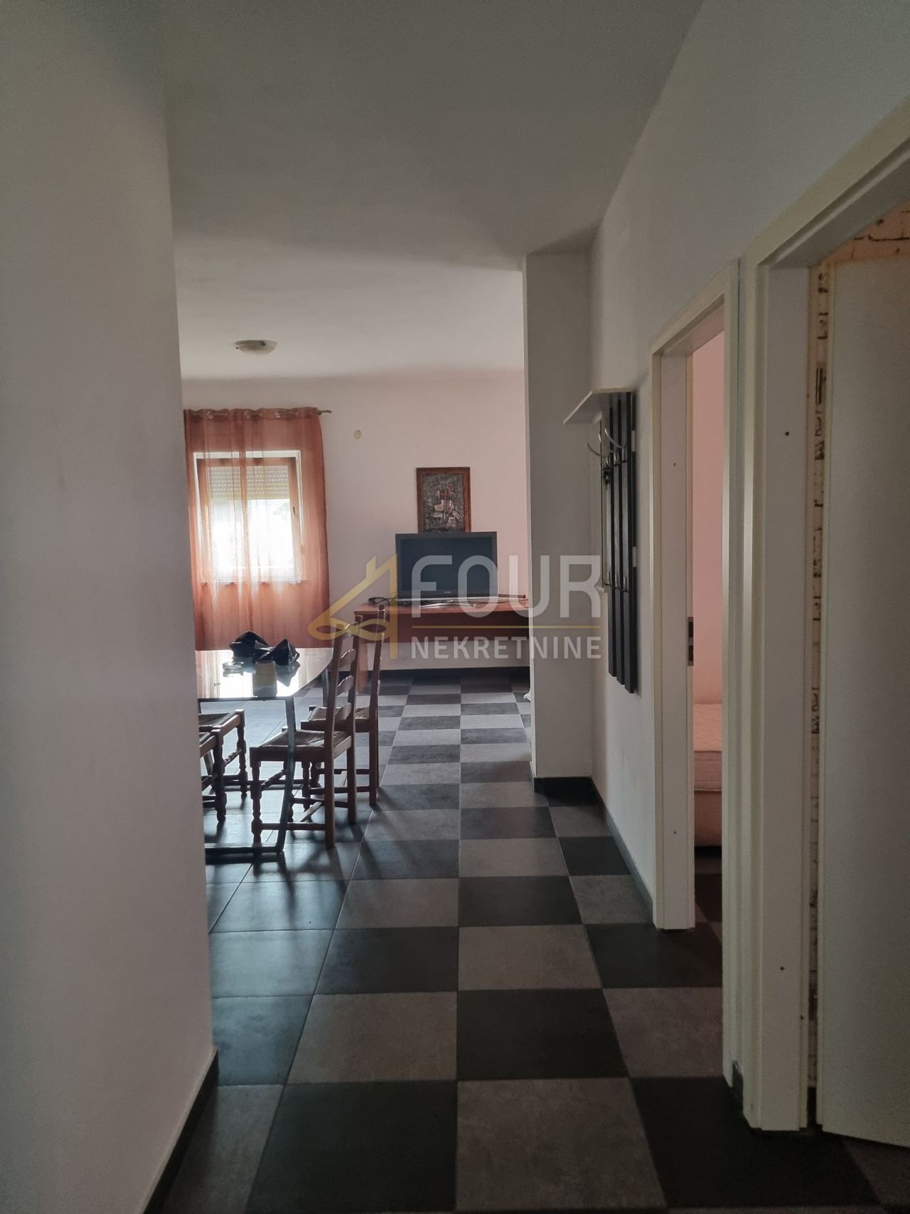 Appartamento u Jelenju, 77.7m², 2 sobe, slika 4